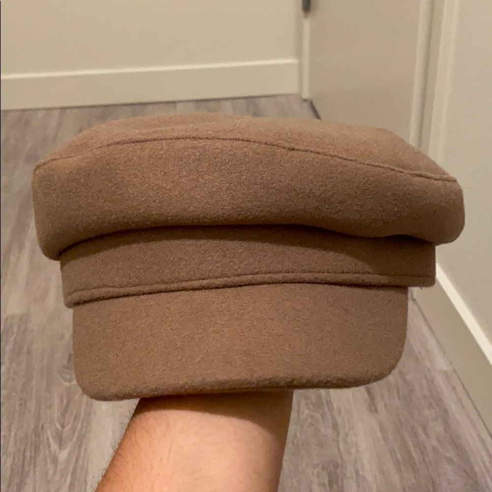 NWT Universal Thread Captain Hat